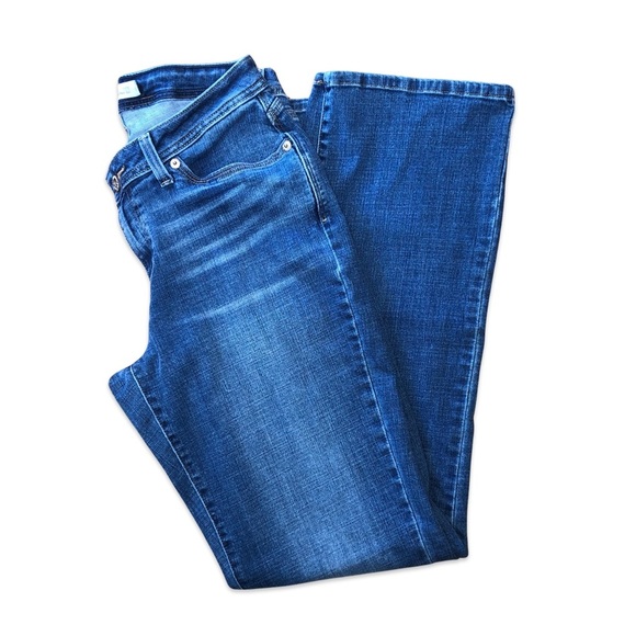 EUC Levis 529 Curvy Boot Cut Stretch Medium Wash - Picture 5 of 11